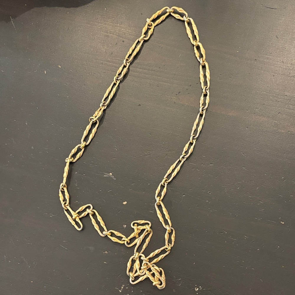 Elegant Gold Tone Chain Necklace
